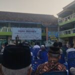 Pengajian Ahad Pagi “Fajar Mubarok” Ingatkan Bahaya Brain Rot, Umat Diajak Kembali Menguasai Teknologi